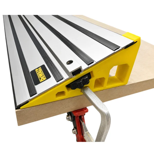 Support rail Dewalt (1) Dystans klin kątowy do szyn prowadzących Dewalt - zwiększenie kąta o 22,5°