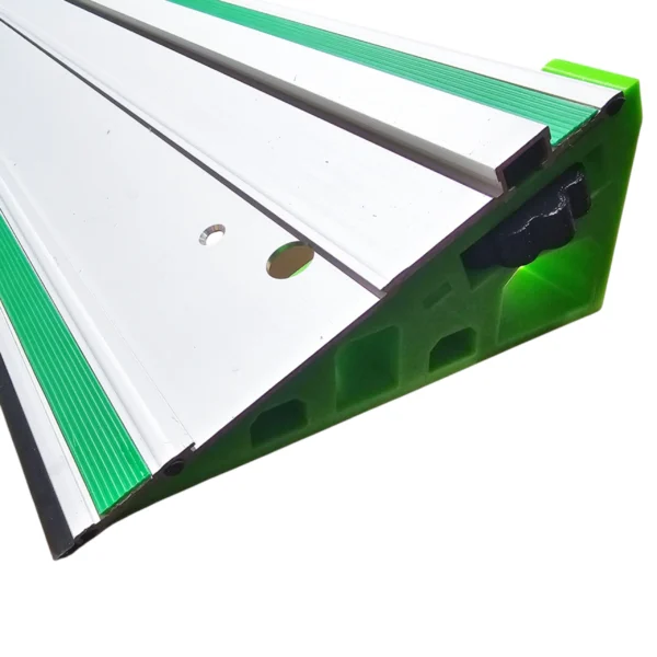 Support rail Hik (1) Dystans klin kątowy do szyn prowadzących Hikoki - zwiększenie kąta o 22,5°